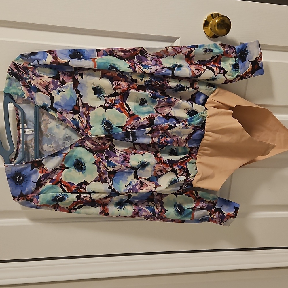 💗Floral Print Long Sleeve Bodysuit  NWOT
